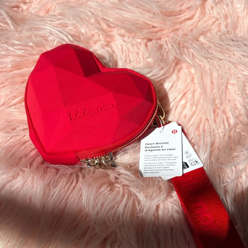 ❤️ lululemon Red Heart Wristlet Keychain BNWT